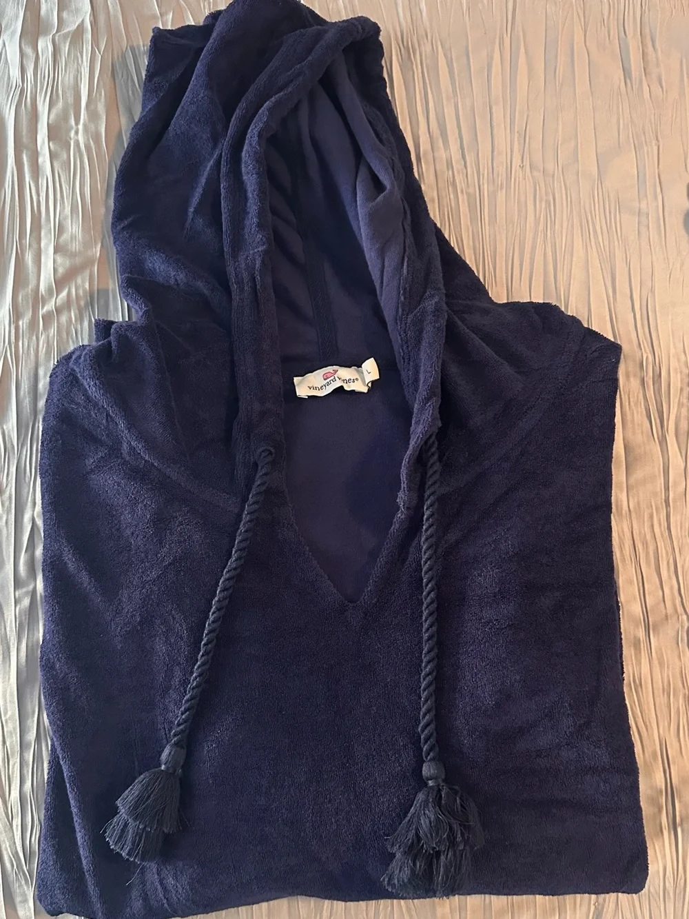 Vineyard Vines lightweight navy